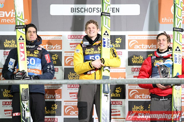 138 Podium konkursu